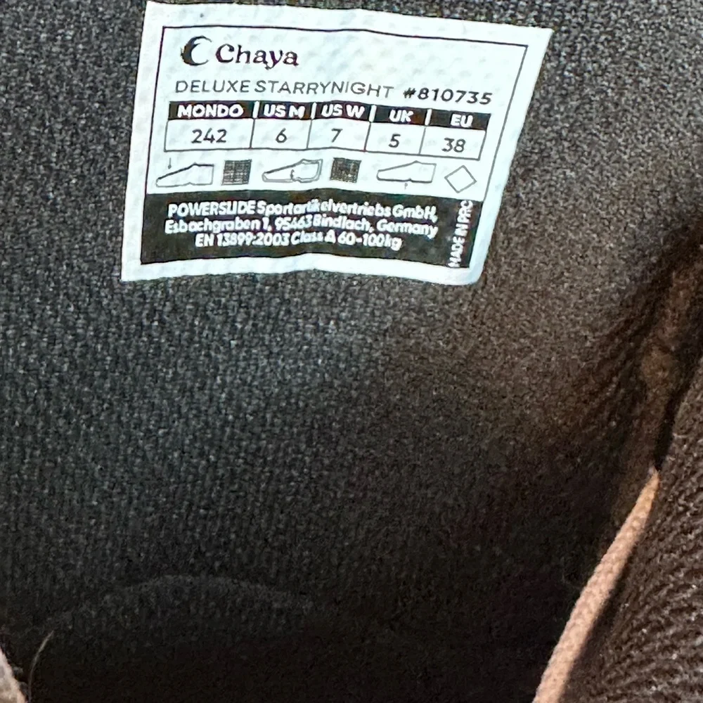 Chaya Women’s or Kids Glitter Quad Roller Skates - Black - Picture 3 of 8